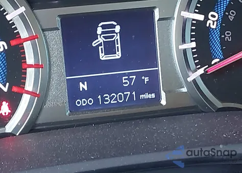 2018 Toyota 4Runner Sr5 Premium z USA, uszkodzony, nr VIN JTEBU5JR2J5594856